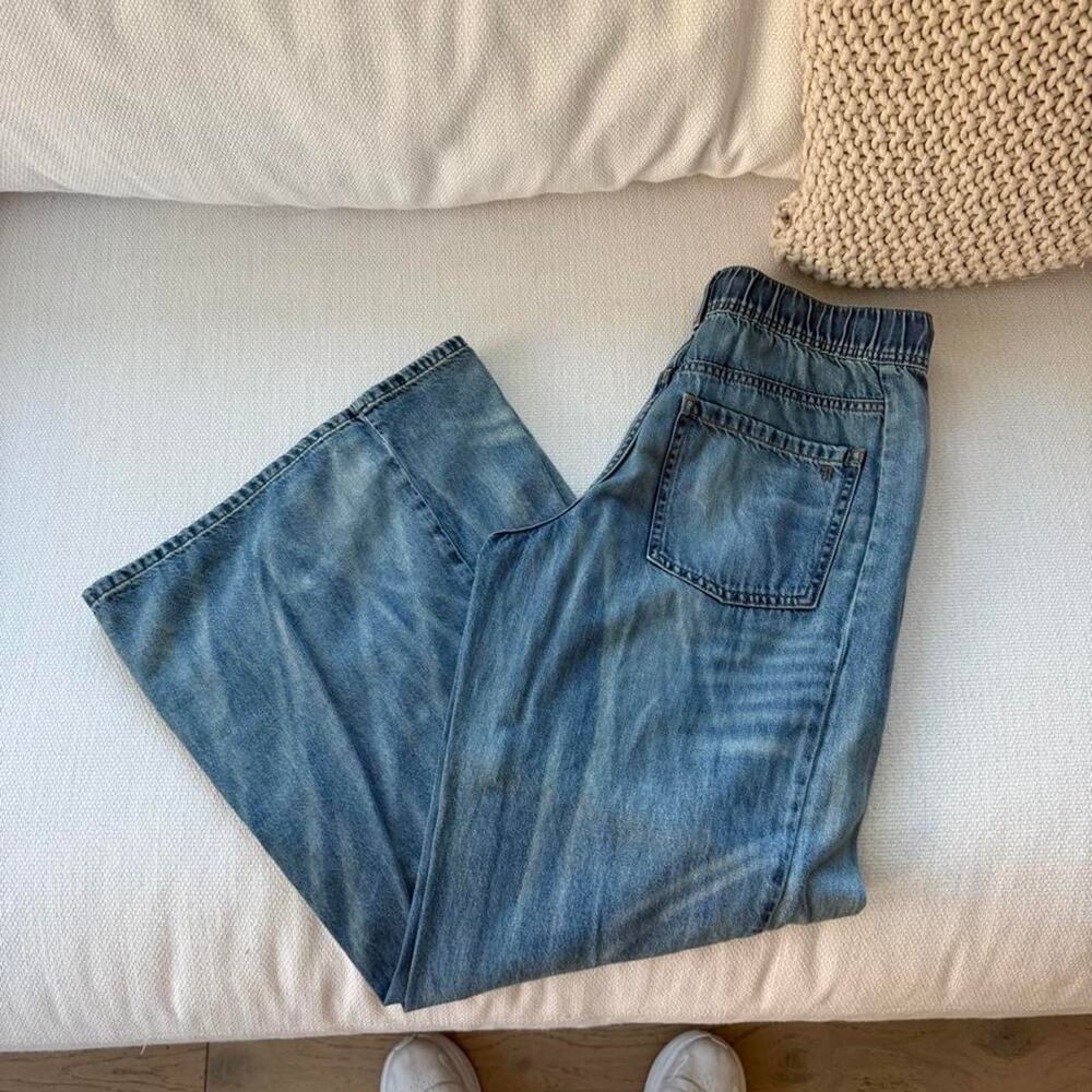 Free people pilcro blue sweat jeans